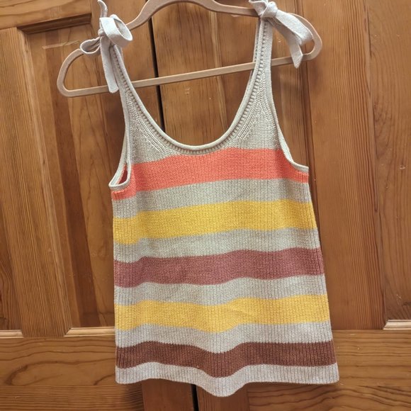 Gap Size L striped sweater tank with shoulder ties - Picture 7 of 7